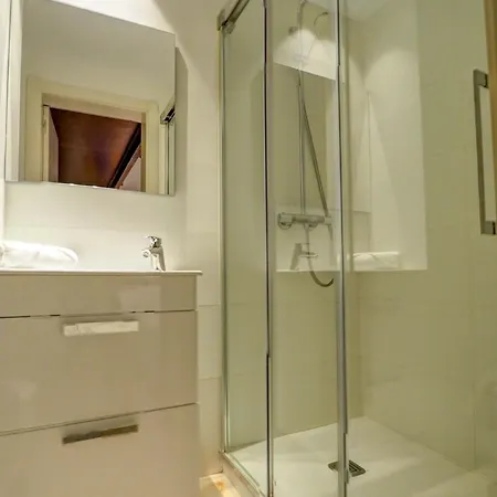 En Vogue By Hello Homes Apartment *